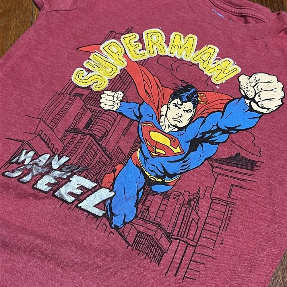 Old Navy Collectabilitees Boy's Superman Tee, Sz 5